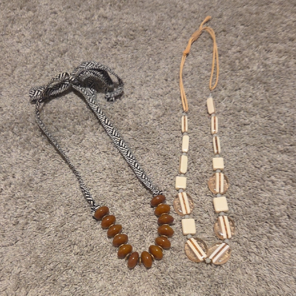 Set Of 2 Chunky Necklaces